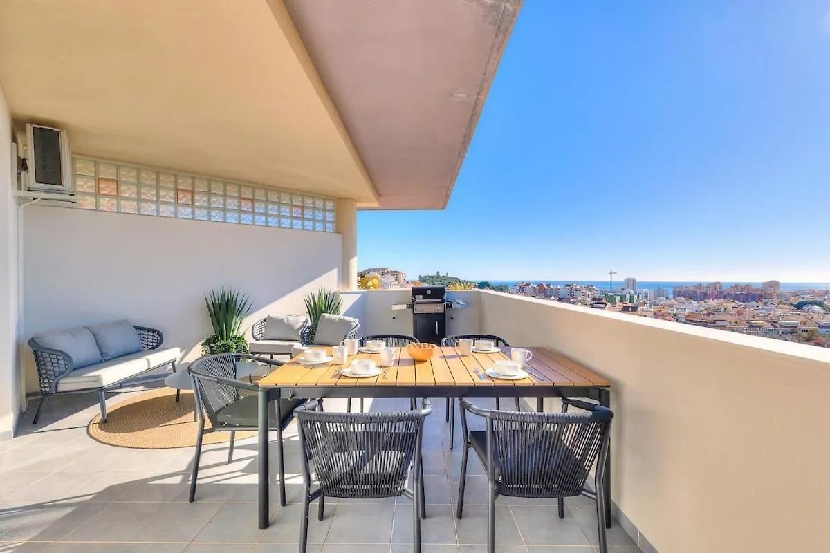 Penthouse Uskelo Apartment Fuengirola