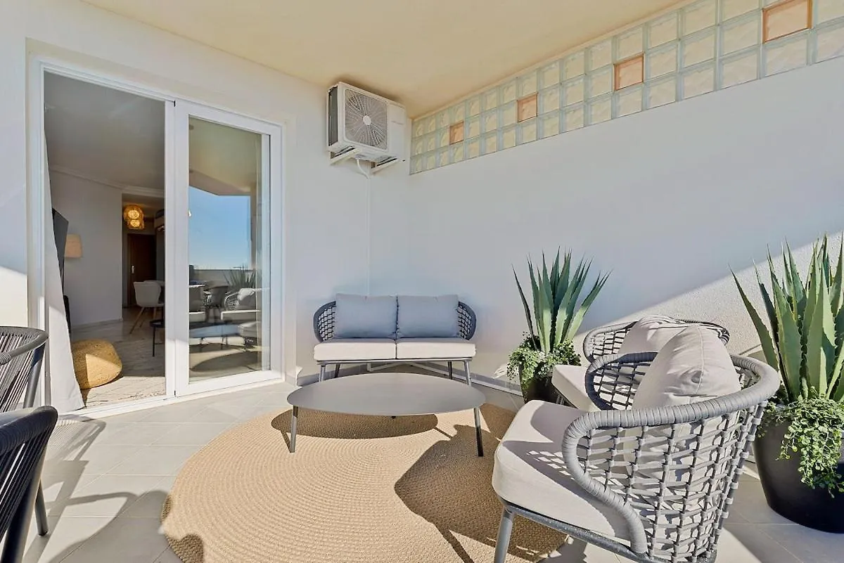 Penthouse Uskelo Apartment Fuengirola